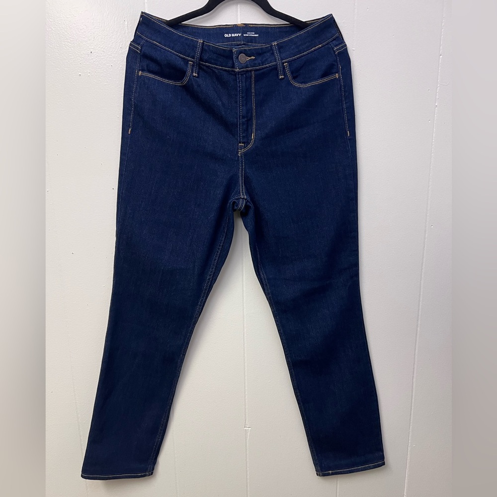 Old Navy High-Rise Wow Straight Jeans